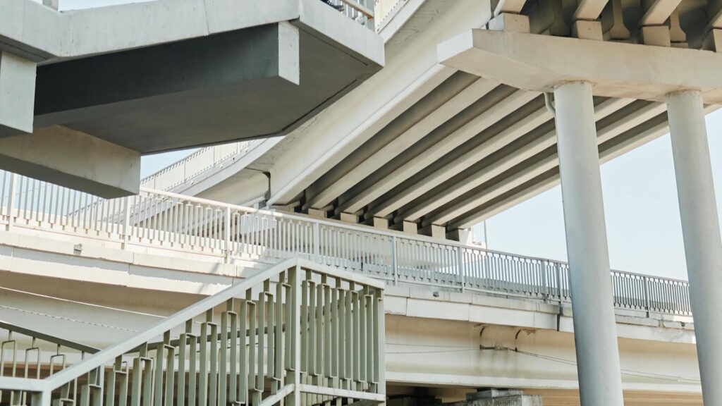 Types of column, column supporting saddle plates